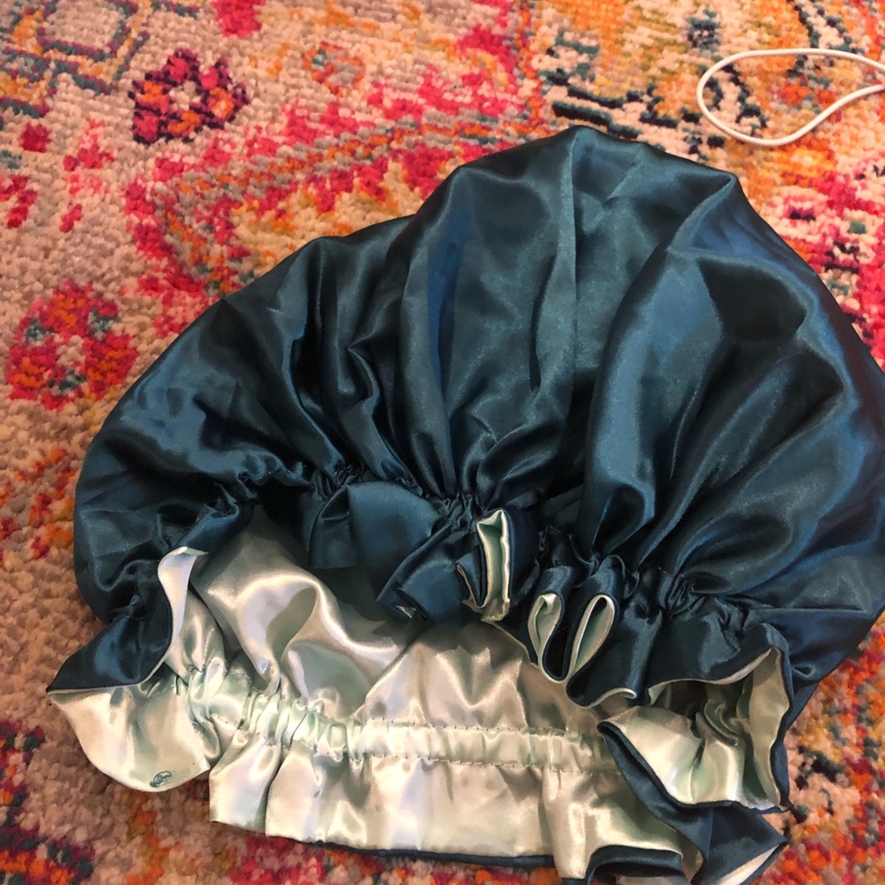 Reversible teal silk bonnet xl